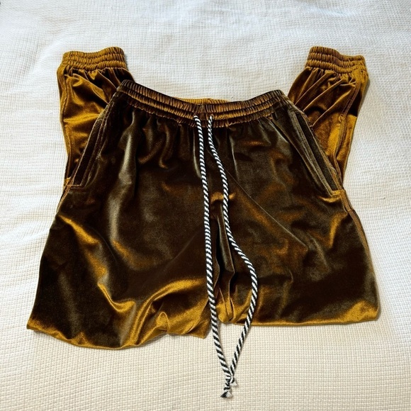 aerie Pants - Aerie Gold Velour Jogger Sweat Lounge Pant Size Small